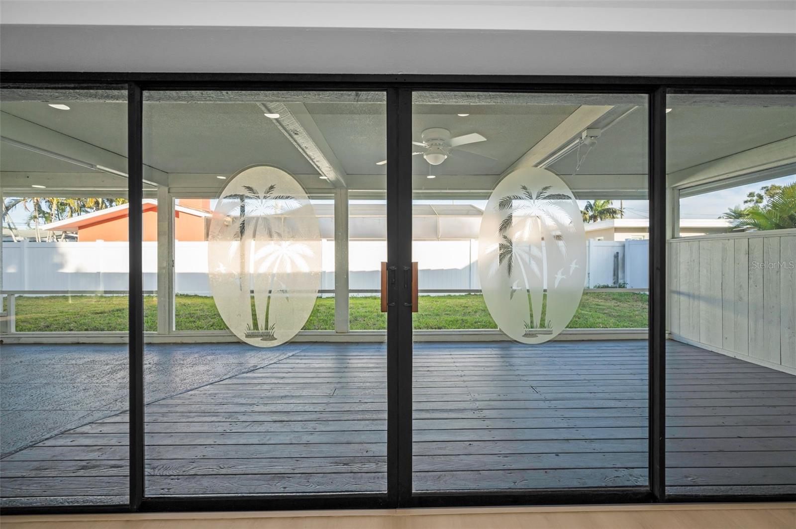 1695 CLEARWATER HARBOR DR, LARGO, FL, 33770