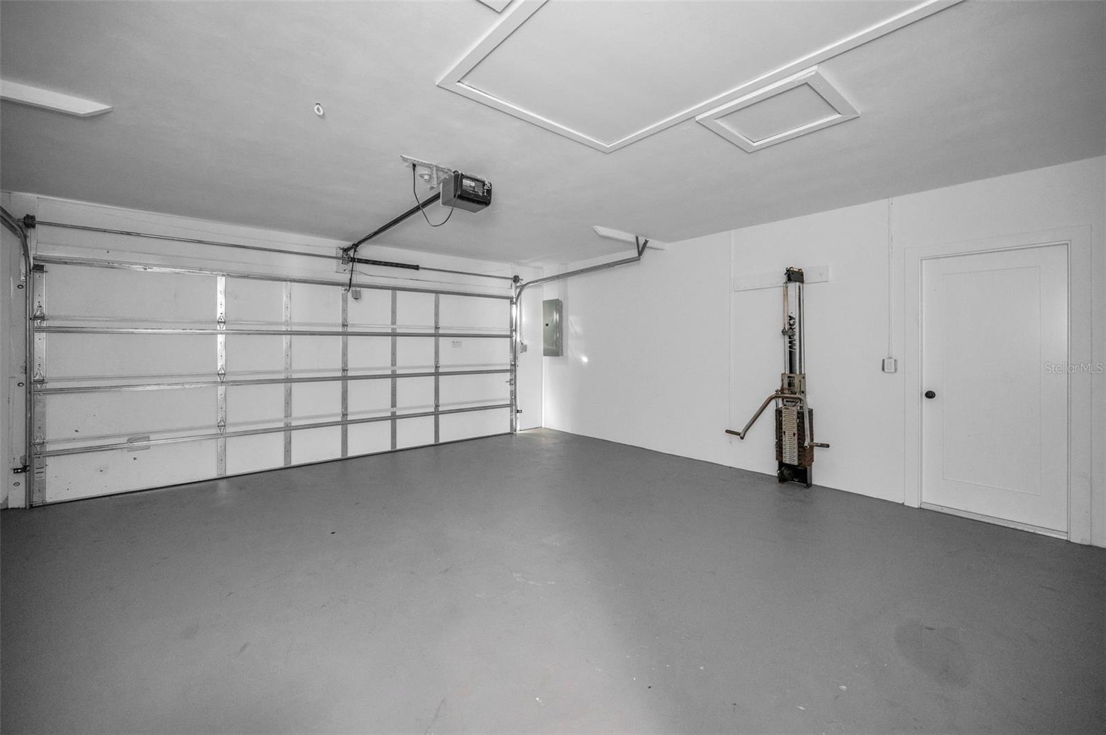 1695 CLEARWATER HARBOR DR, LARGO, FL, 33770