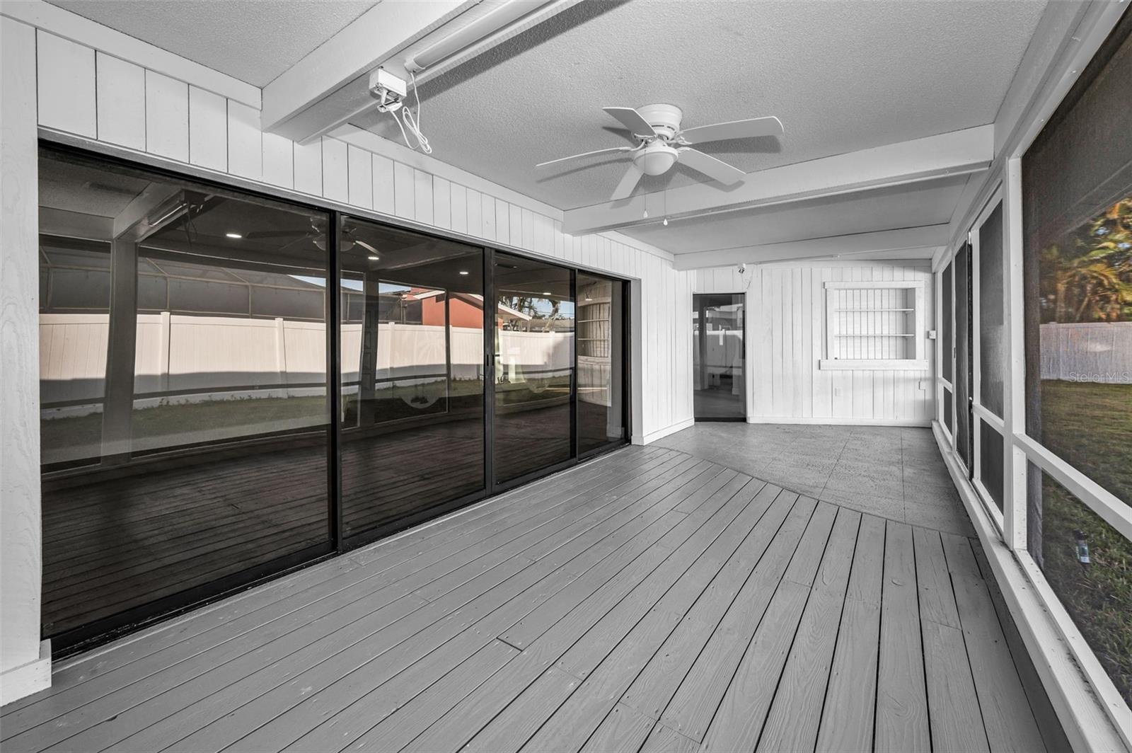 1695 CLEARWATER HARBOR DR, LARGO, FL, 33770