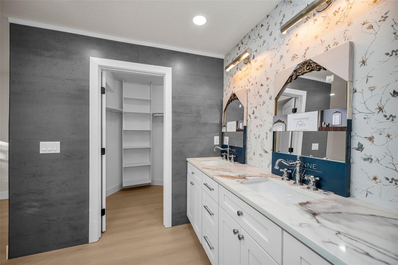 1695 CLEARWATER HARBOR DR, LARGO, FL, 33770