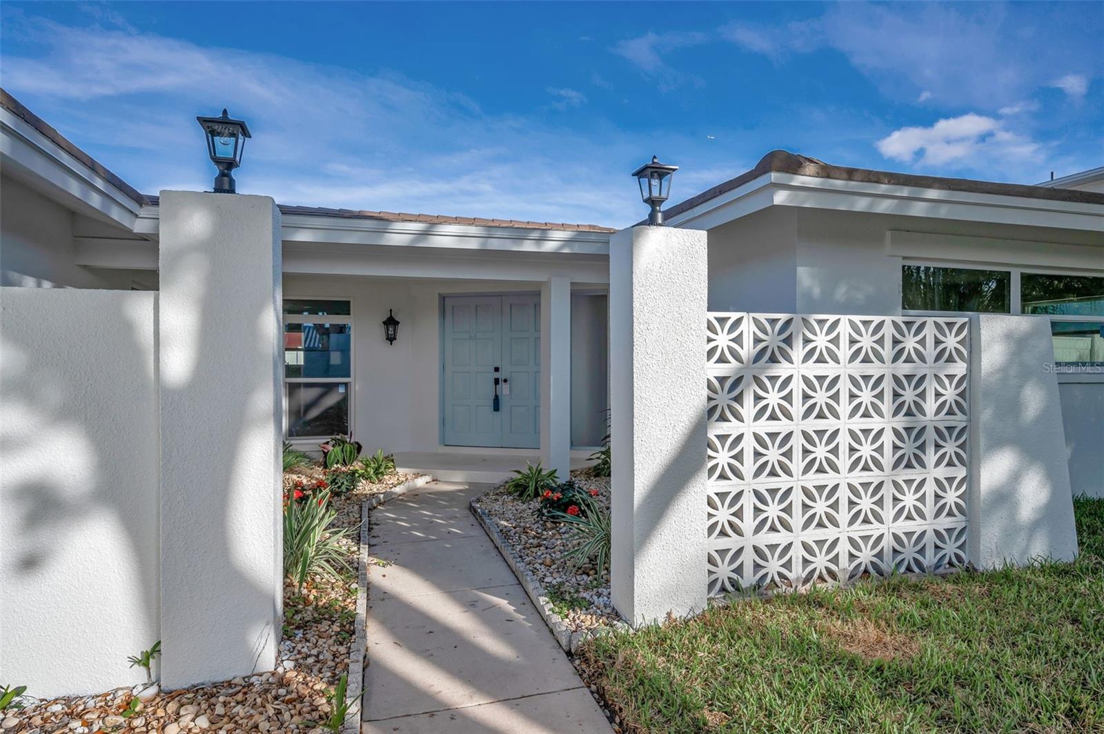 1695 CLEARWATER HARBOR DR, LARGO, FL, 33770