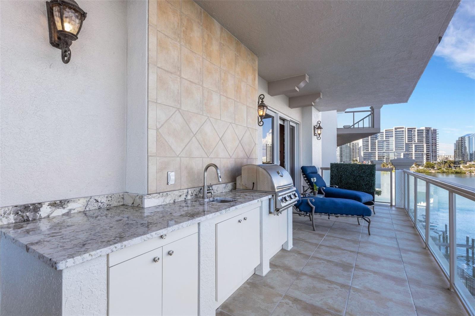 A4666344 Property Photo