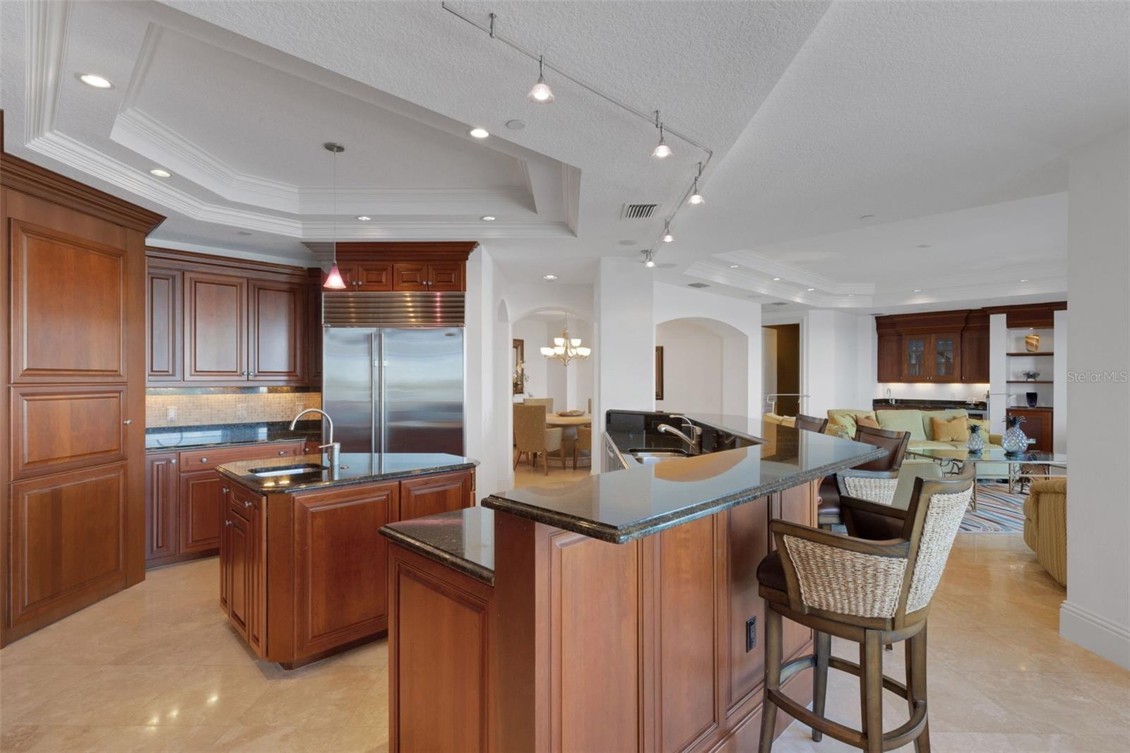 A4666344 Property Photo