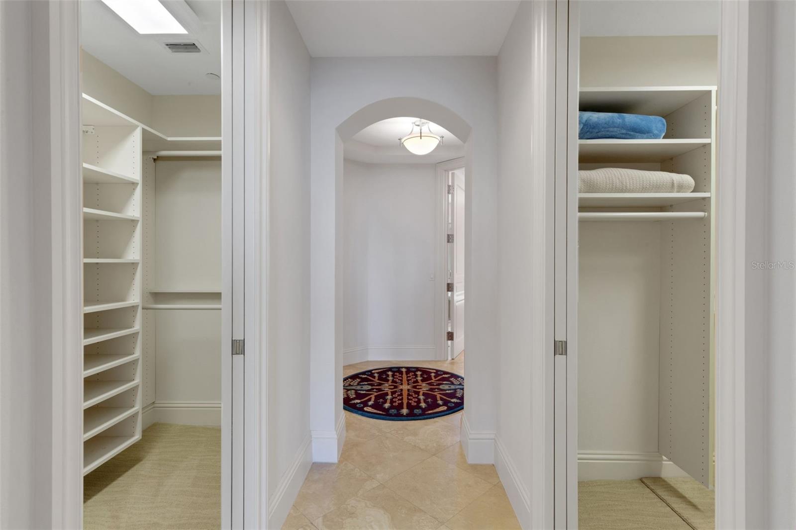 A4666344 Property Photo