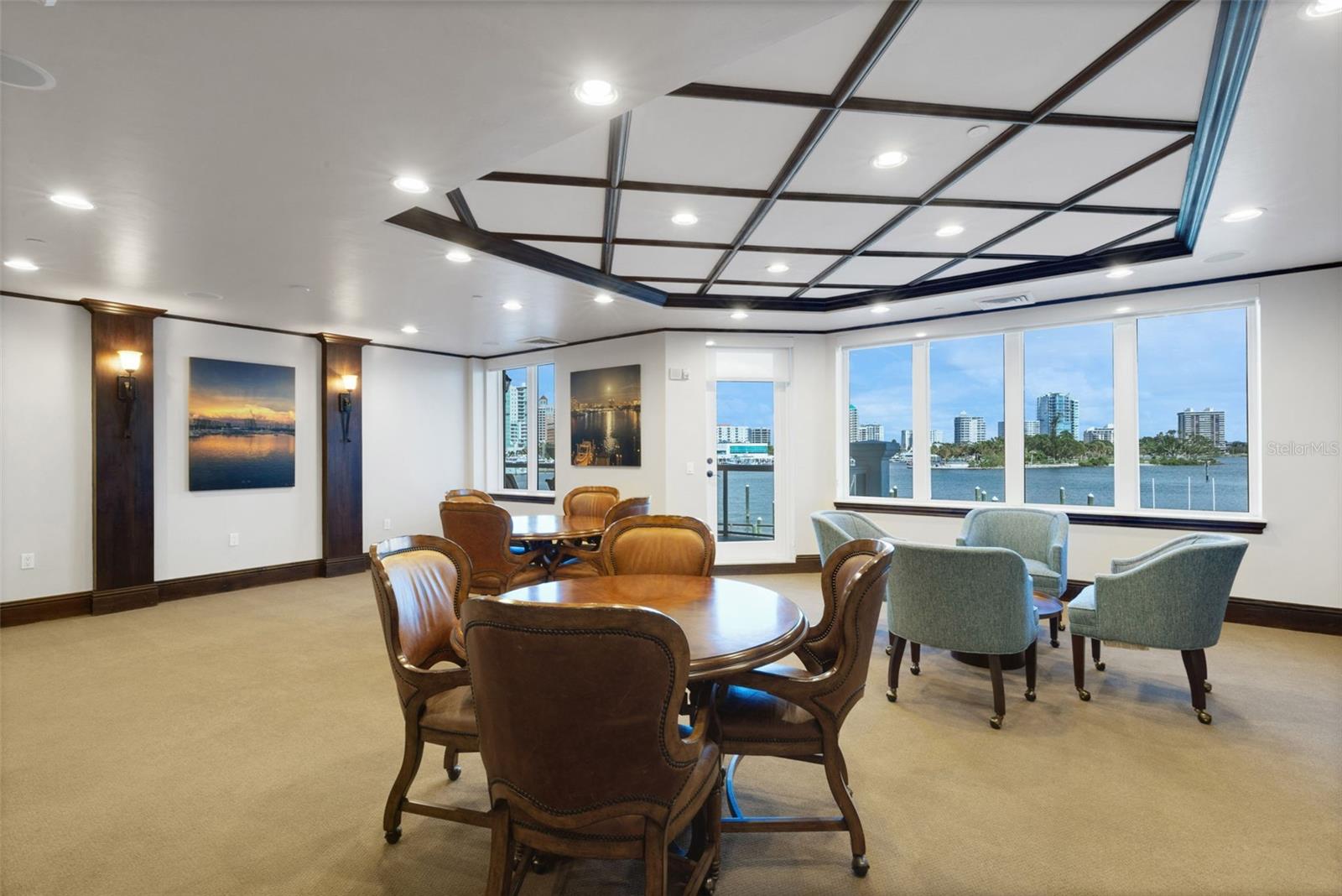 A4666344 Property Photo