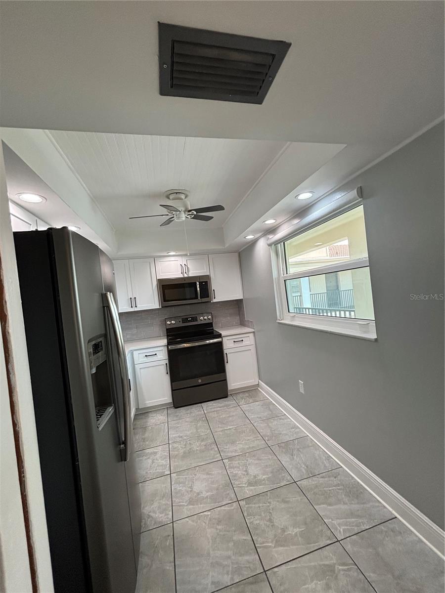 10280 IMPERIAL POINT DR W #20, LARGO, FL, 33774