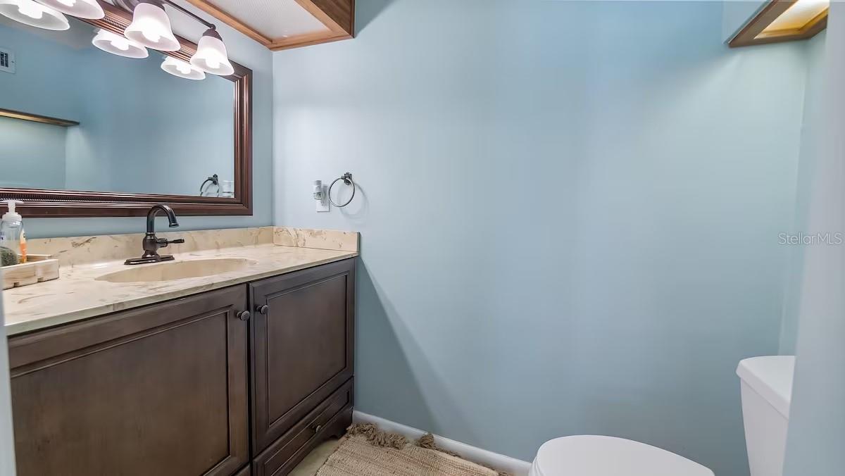 O6347549 Property Photo