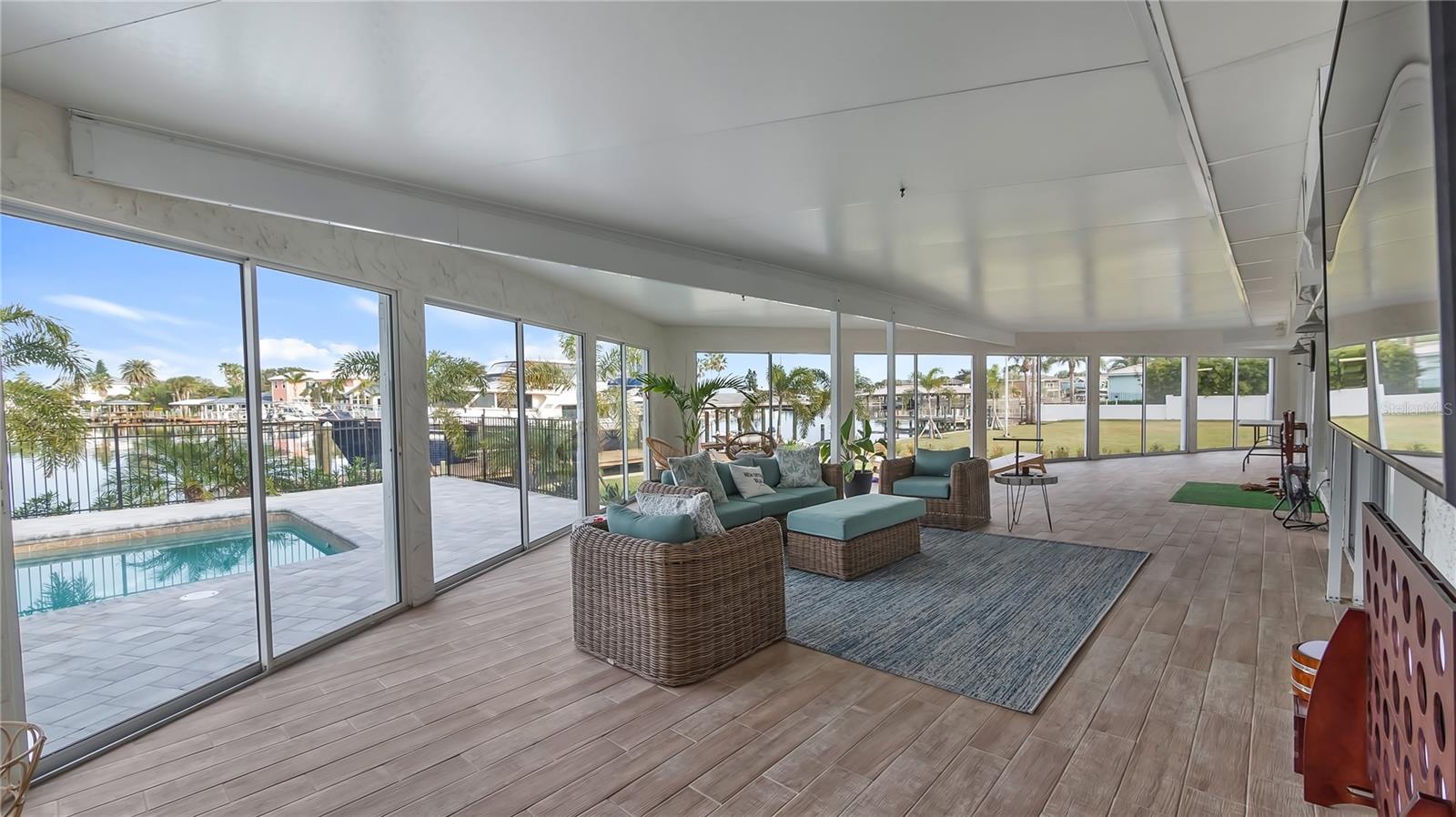 O6347549 Property Photo