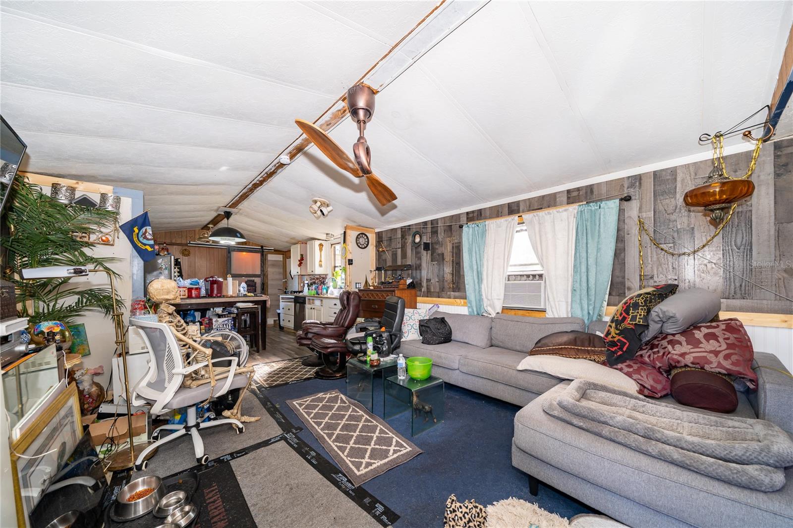 35540 S SHELLEY DR, LEESBURG, FL, 34788