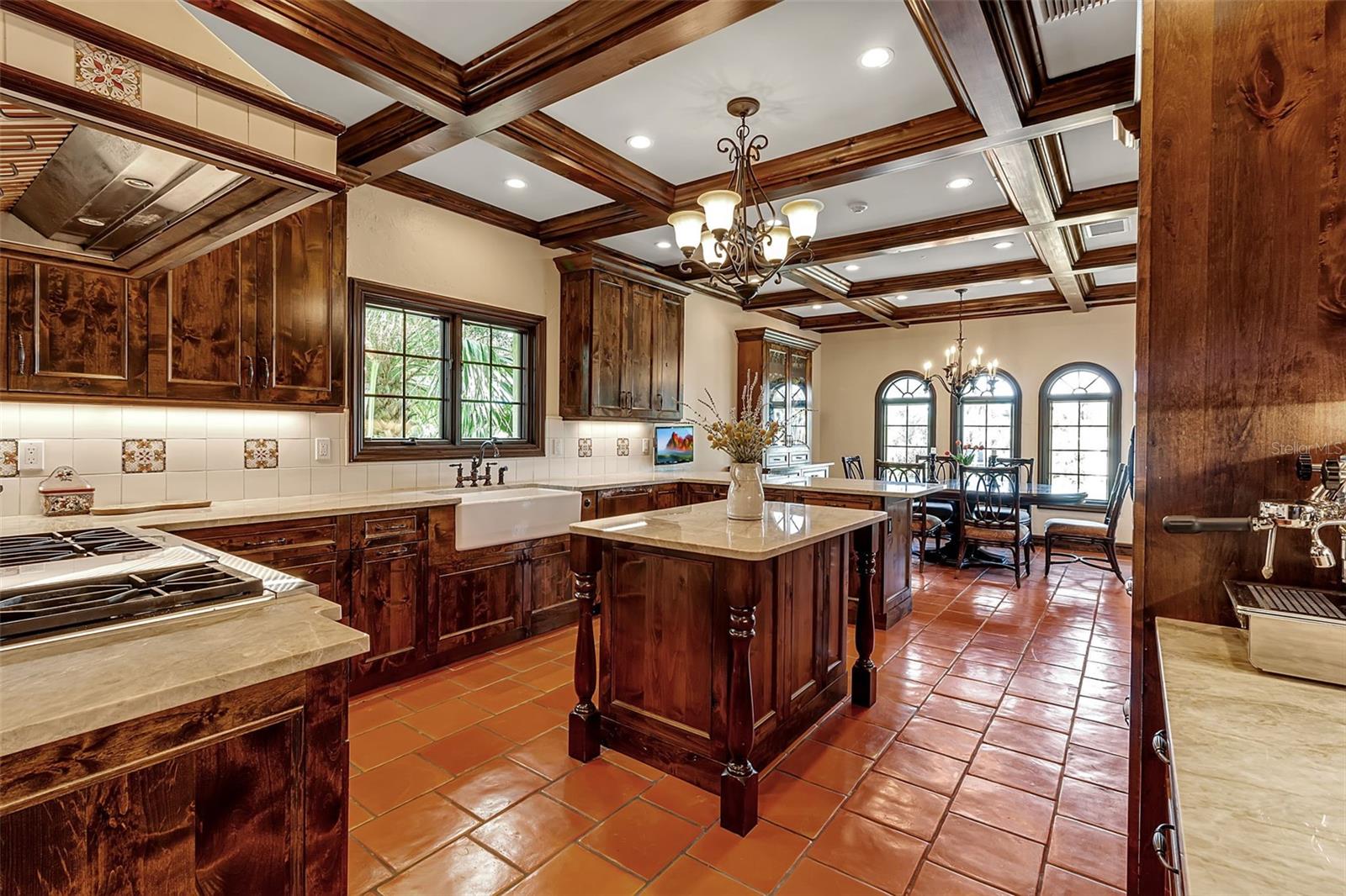 A4666354 Property Photo