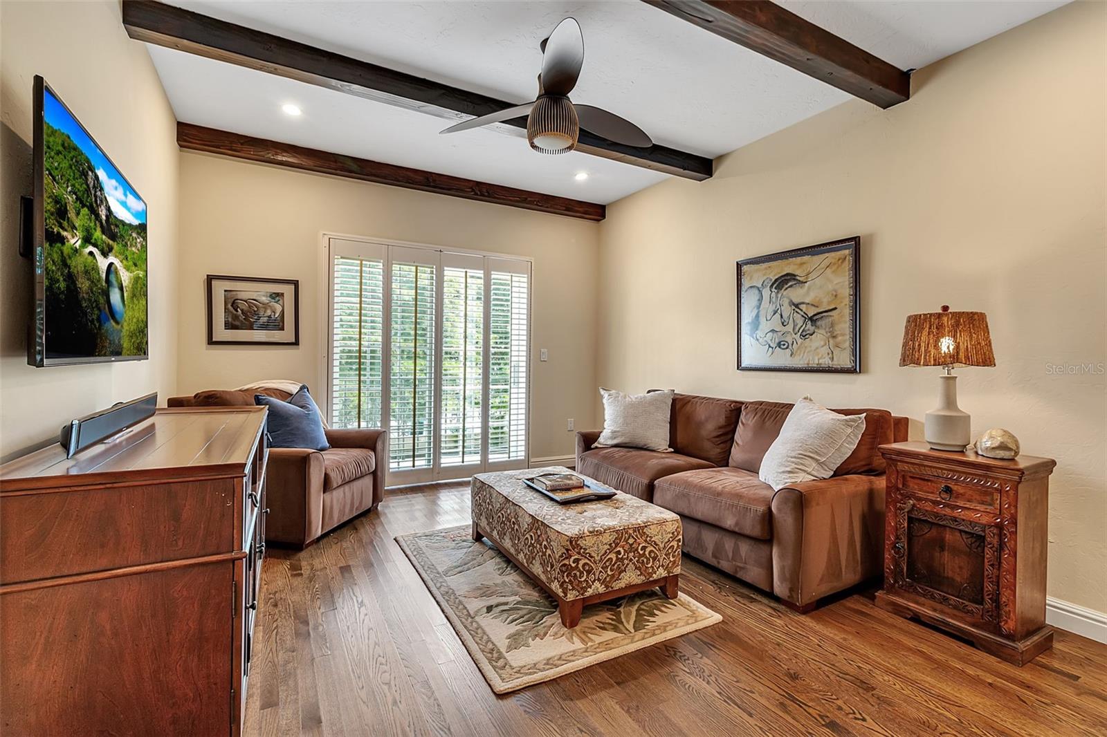 A4666354 Property Photo