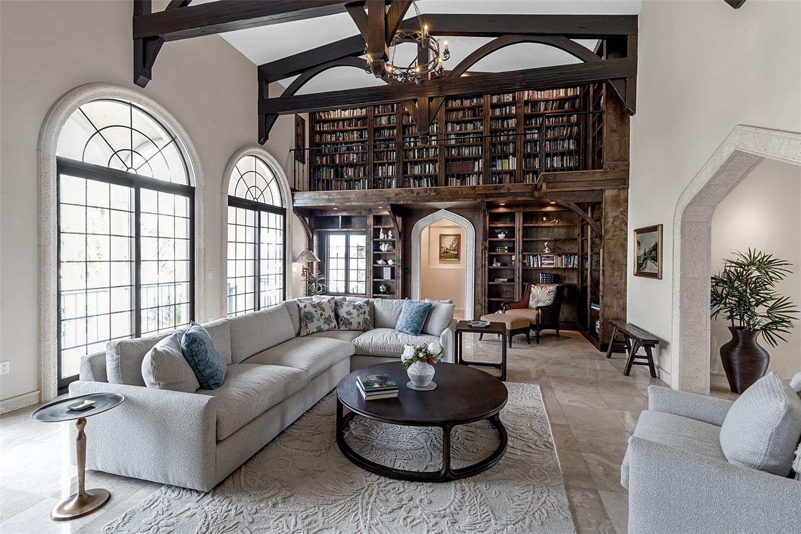 A4666354 Property Photo