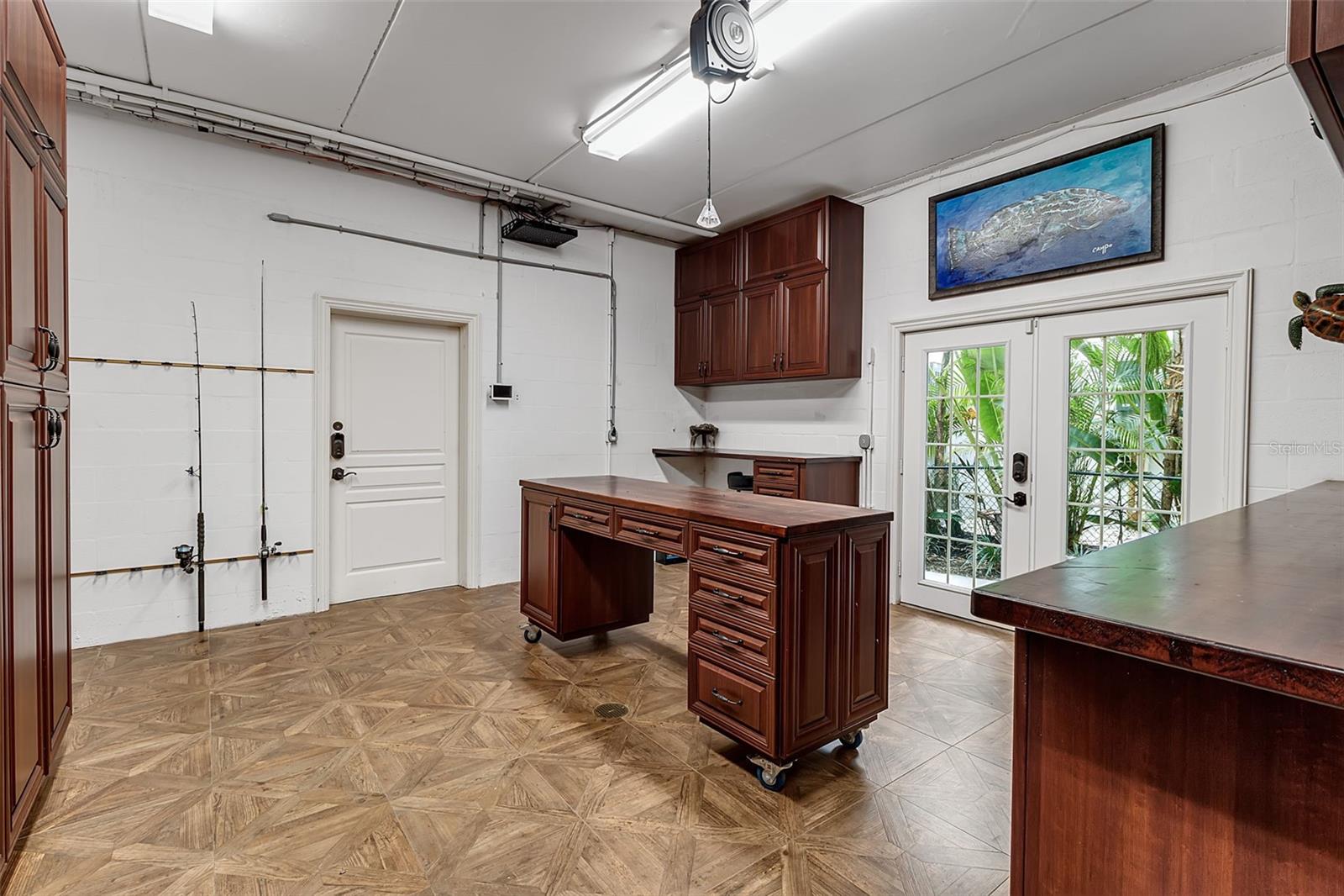 A4666354 Property Photo