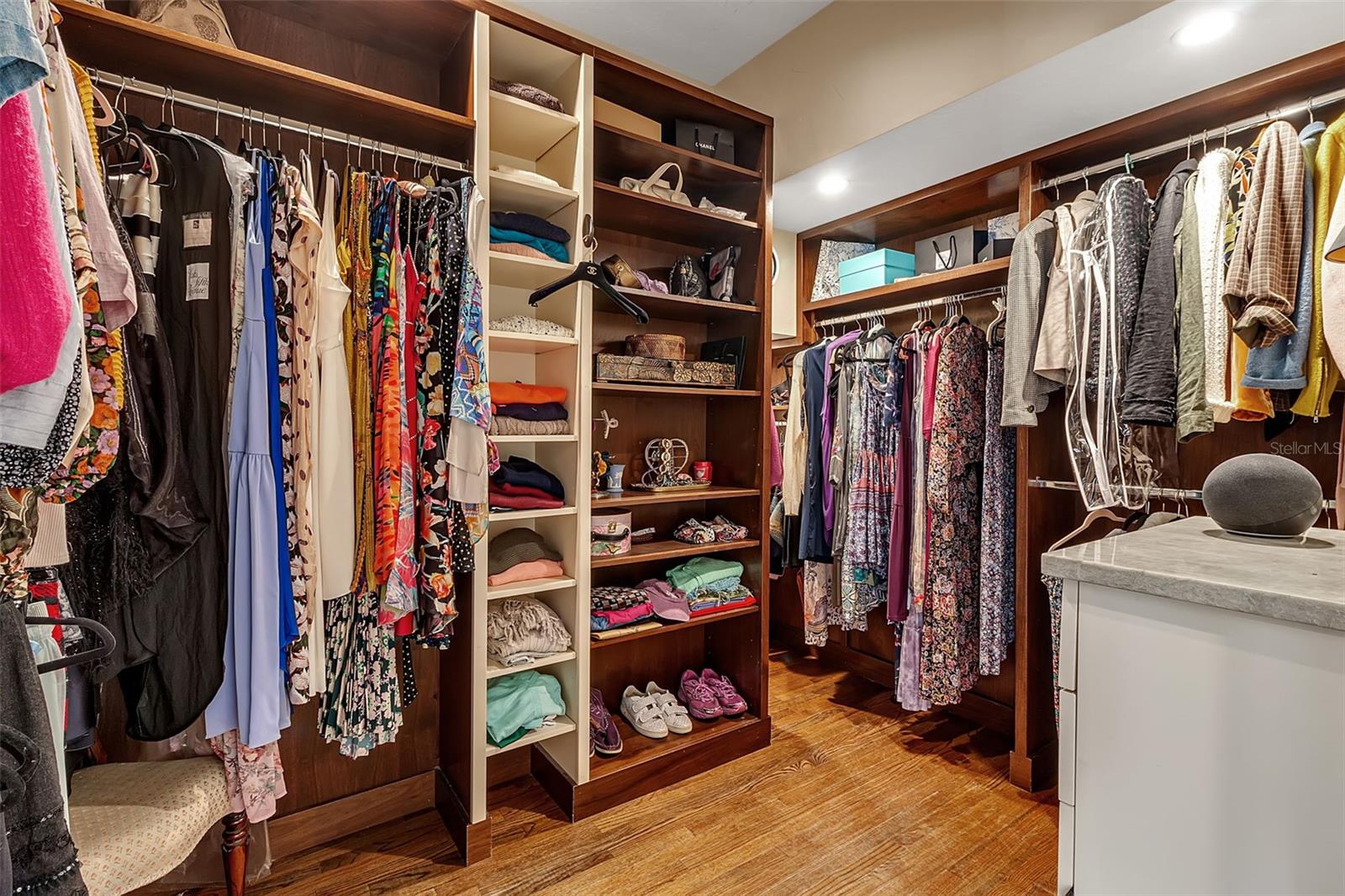 A4666354 Property Photo