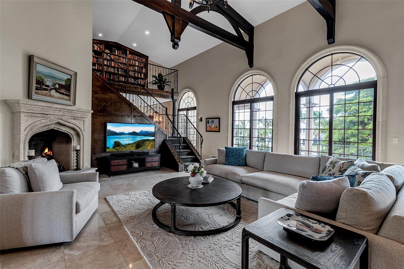 A4666354 Property Photo