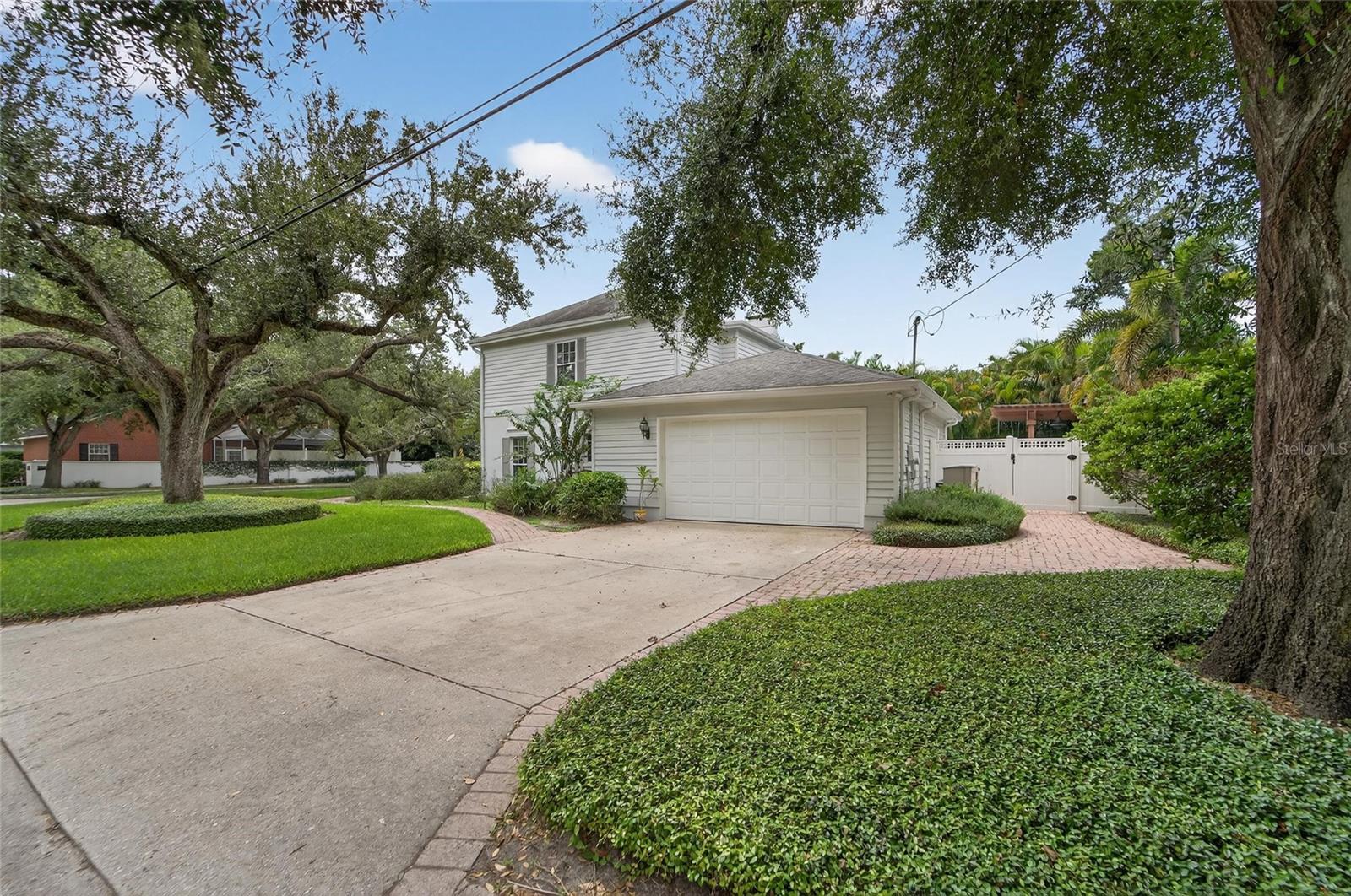 4401 W CLEVELAND ST, TAMPA, FL, 33609