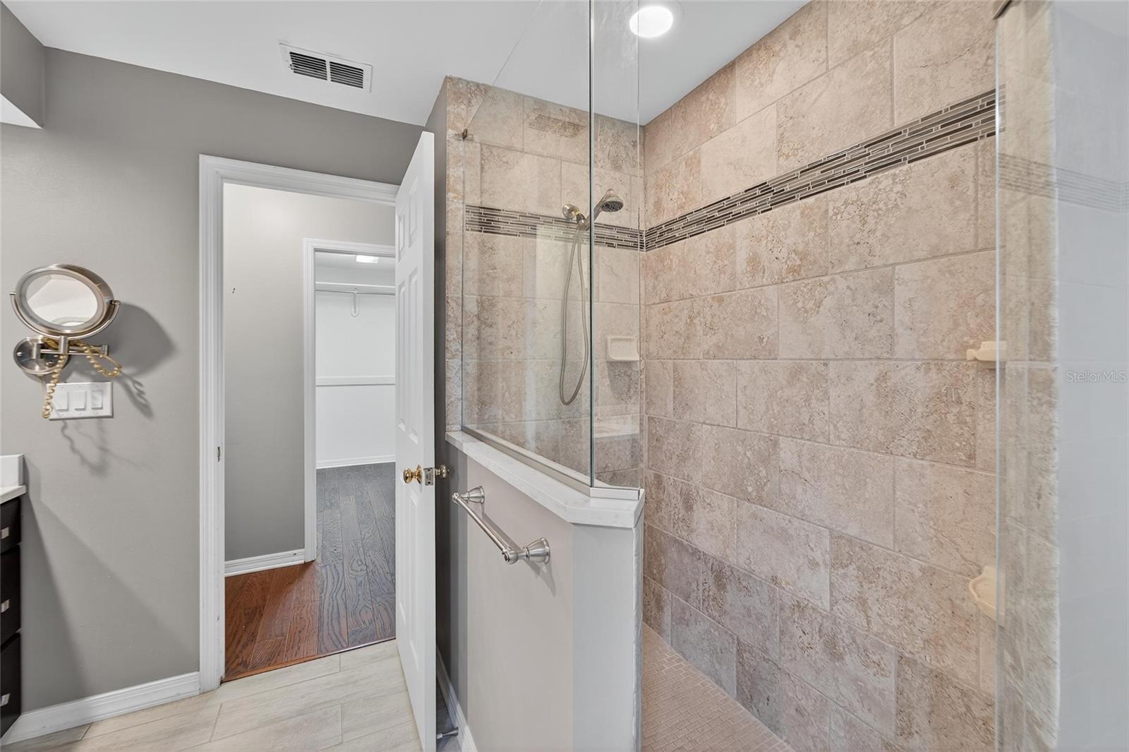 4401 W CLEVELAND ST, TAMPA, FL, 33609