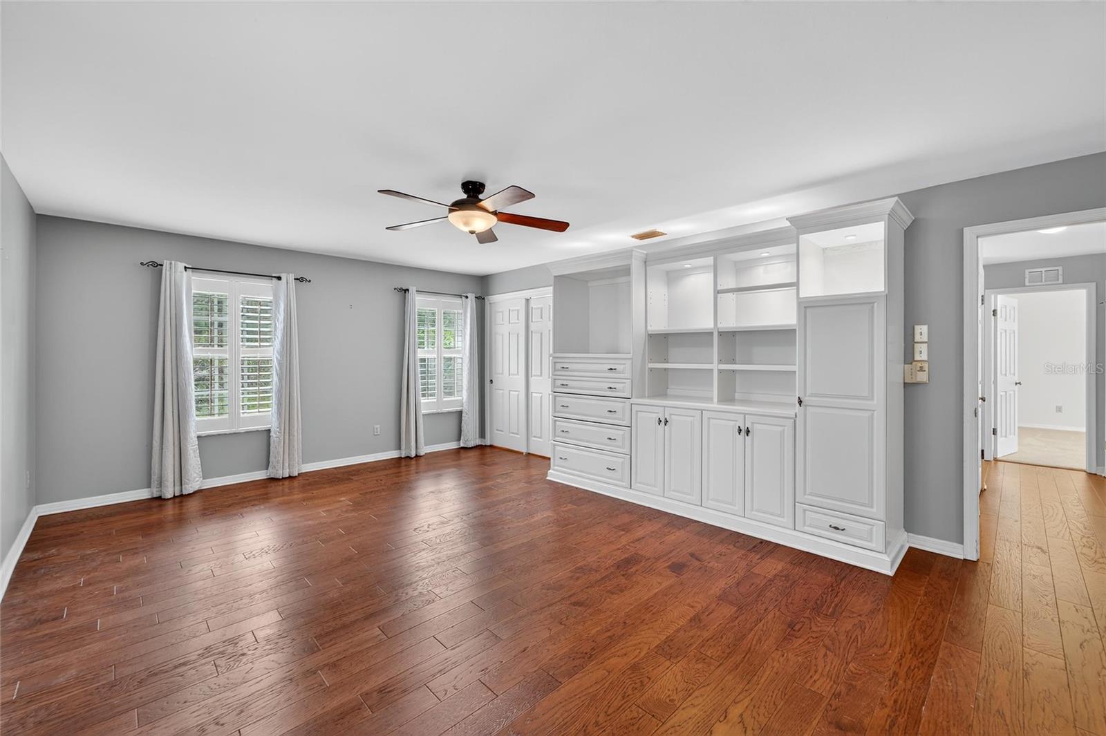 4401 W CLEVELAND ST, TAMPA, FL, 33609