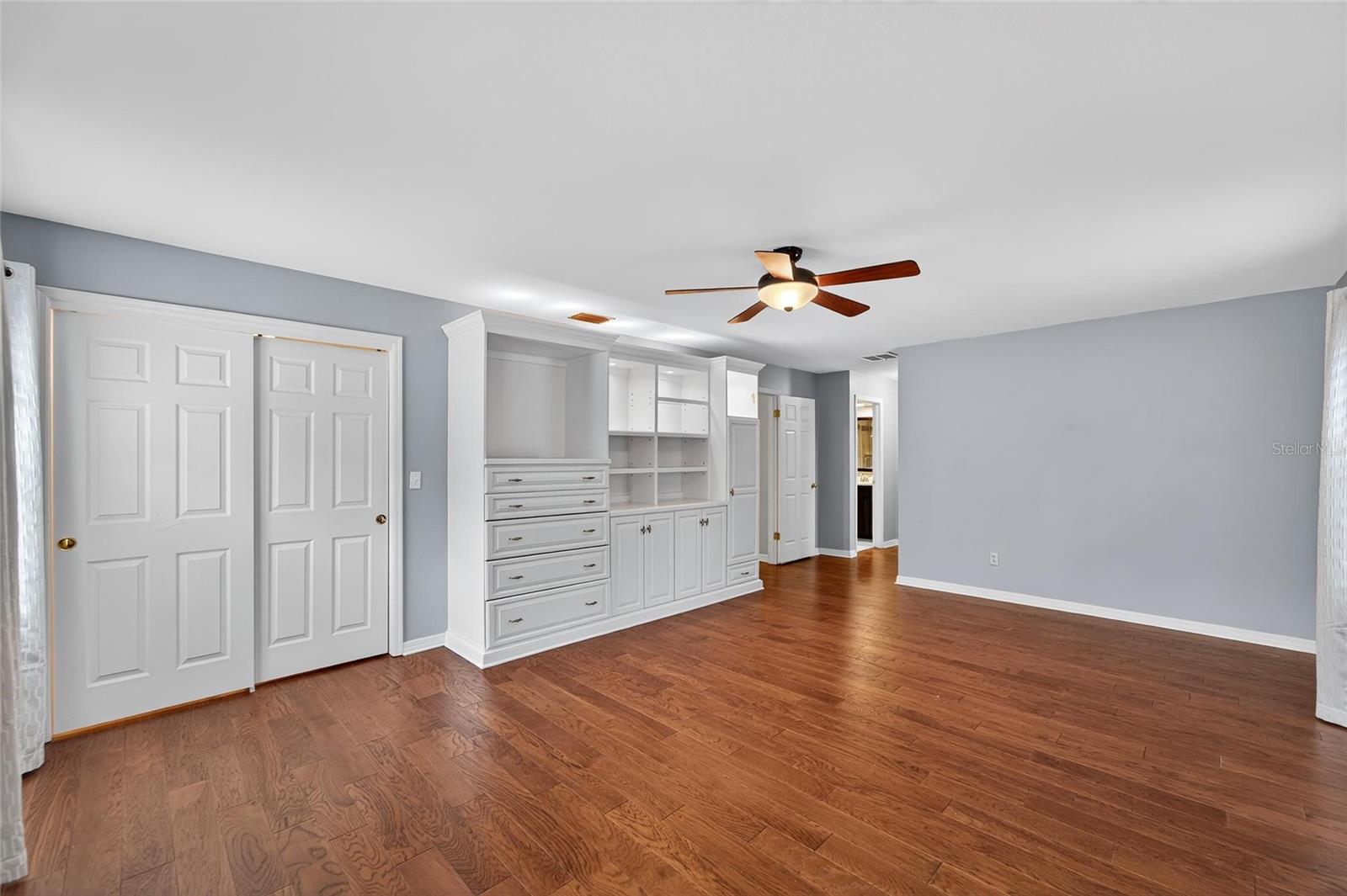 4401 W CLEVELAND ST, TAMPA, FL, 33609