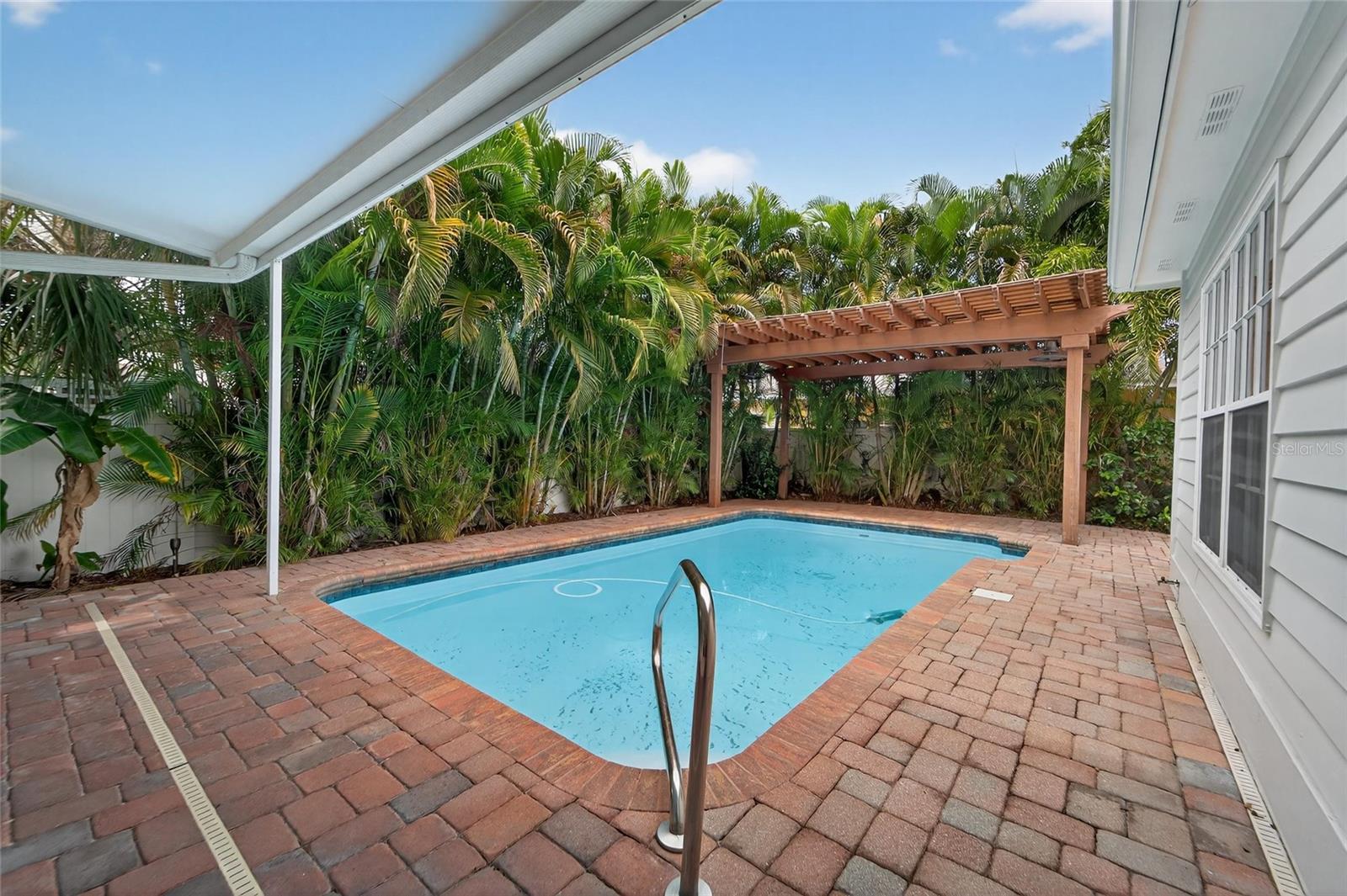 4401 W CLEVELAND ST, TAMPA, FL, 33609