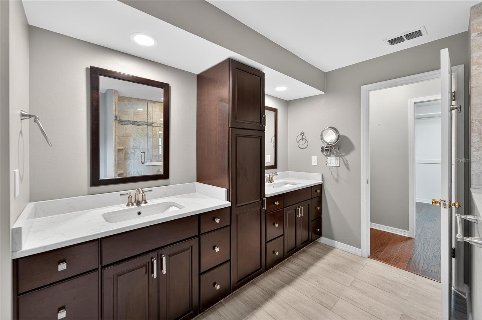 4401 W CLEVELAND ST, TAMPA, FL, 33609