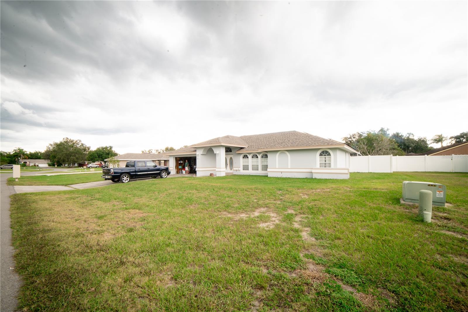 8211 RANGERS PATH, LAKELAND, FL, 33809