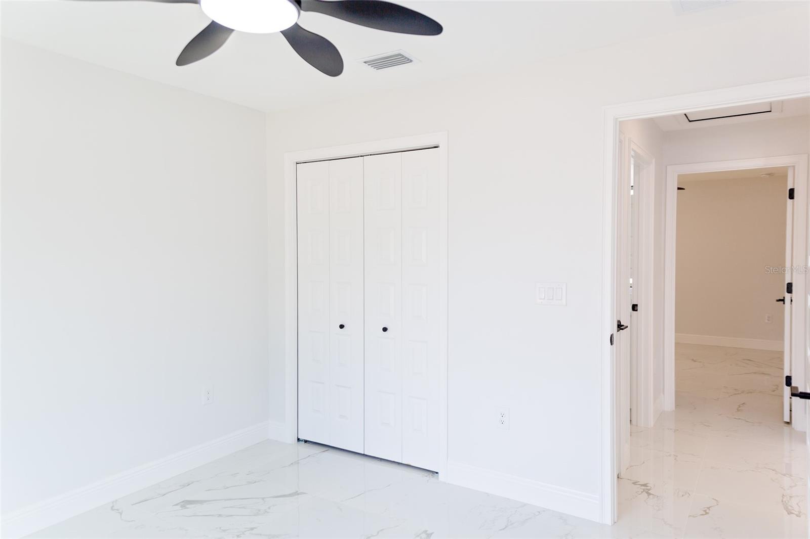 429 FISHER RD, OCKLAWAHA, FL, 32179