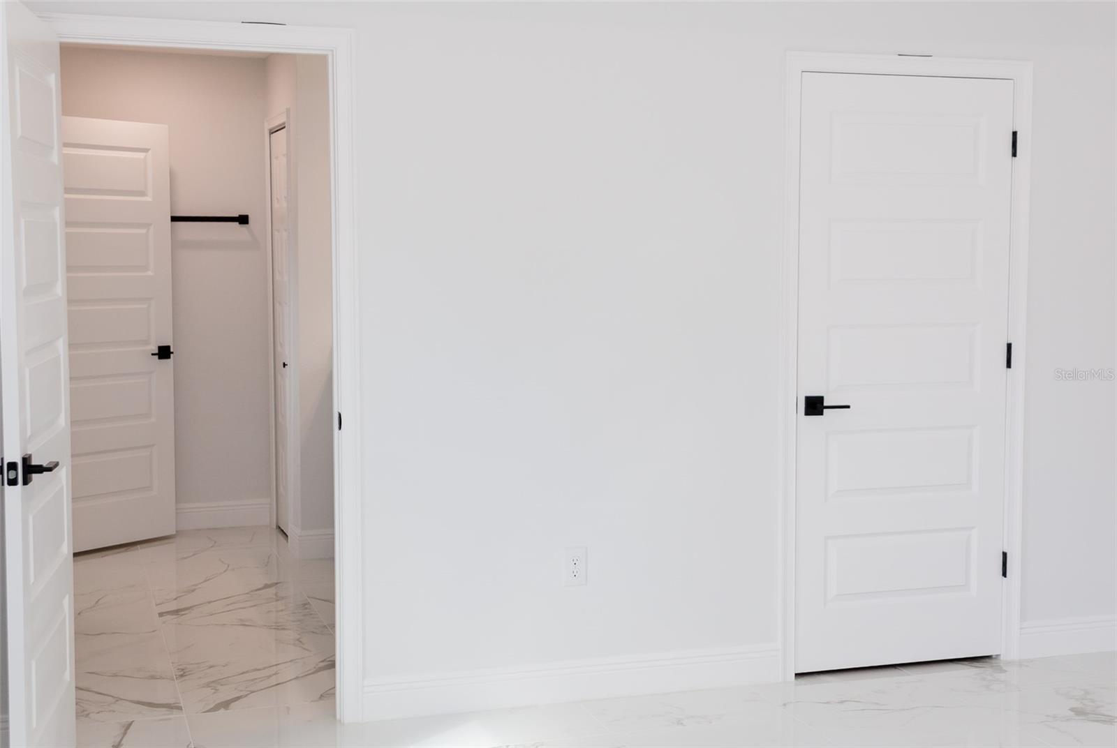 429 FISHER RD, OCKLAWAHA, FL, 32179