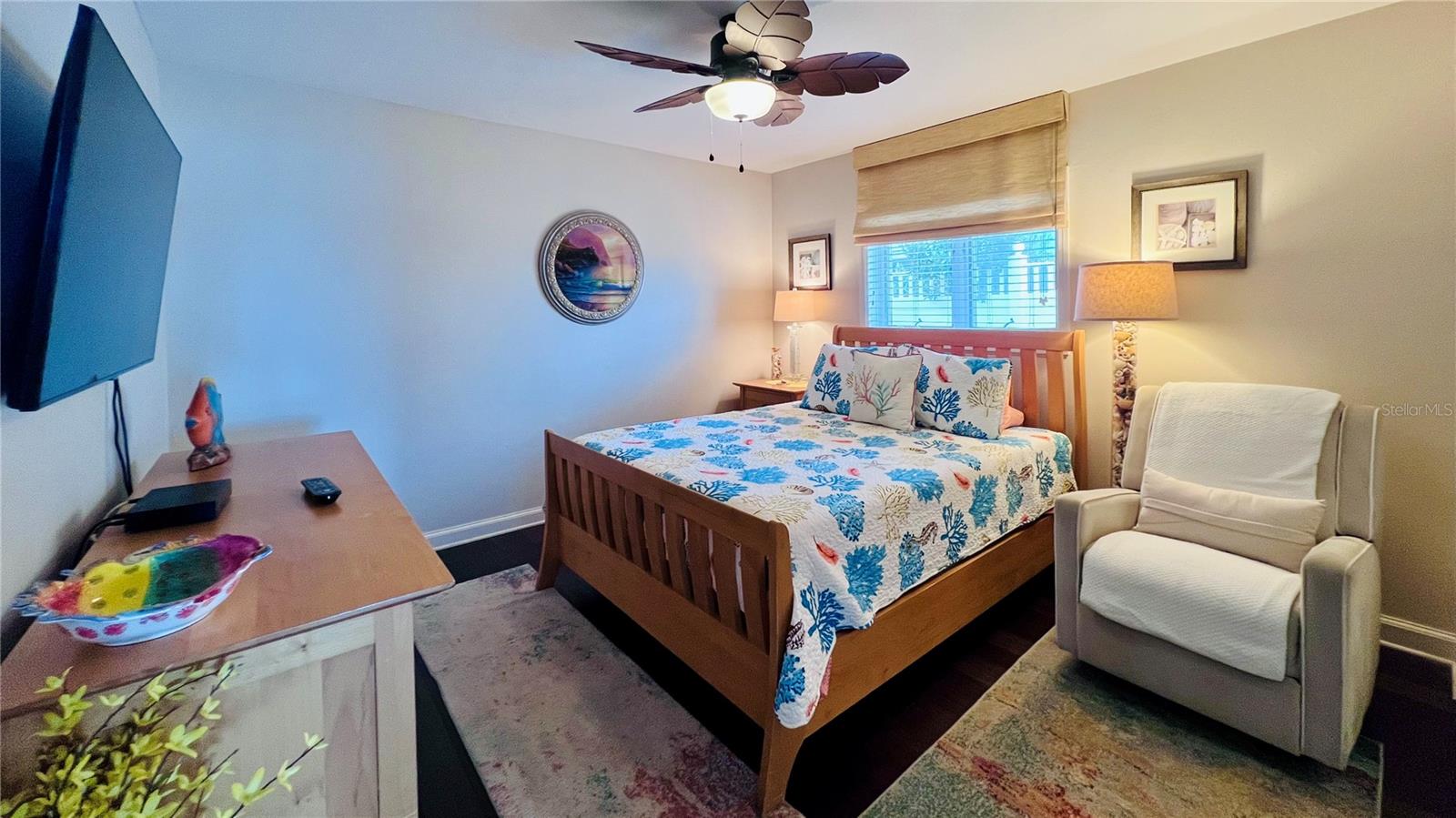 TB8431711 Property Photo