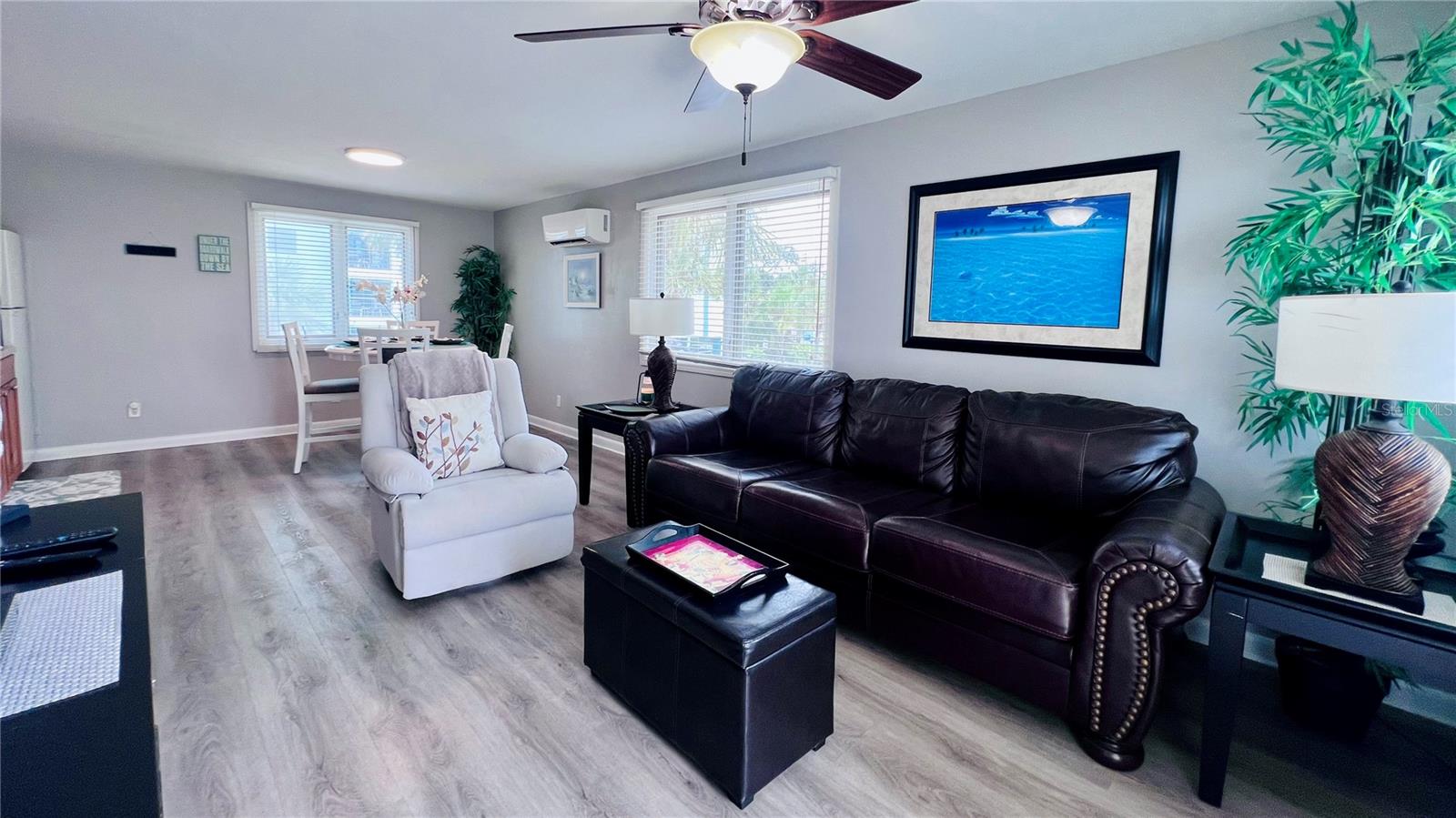 TB8431711 Property Photo