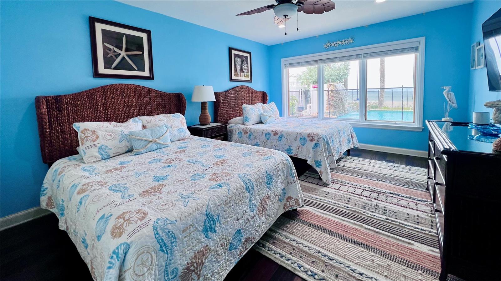 TB8431711 Property Photo