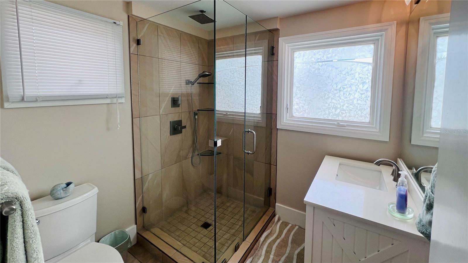 TB8431711 Property Photo