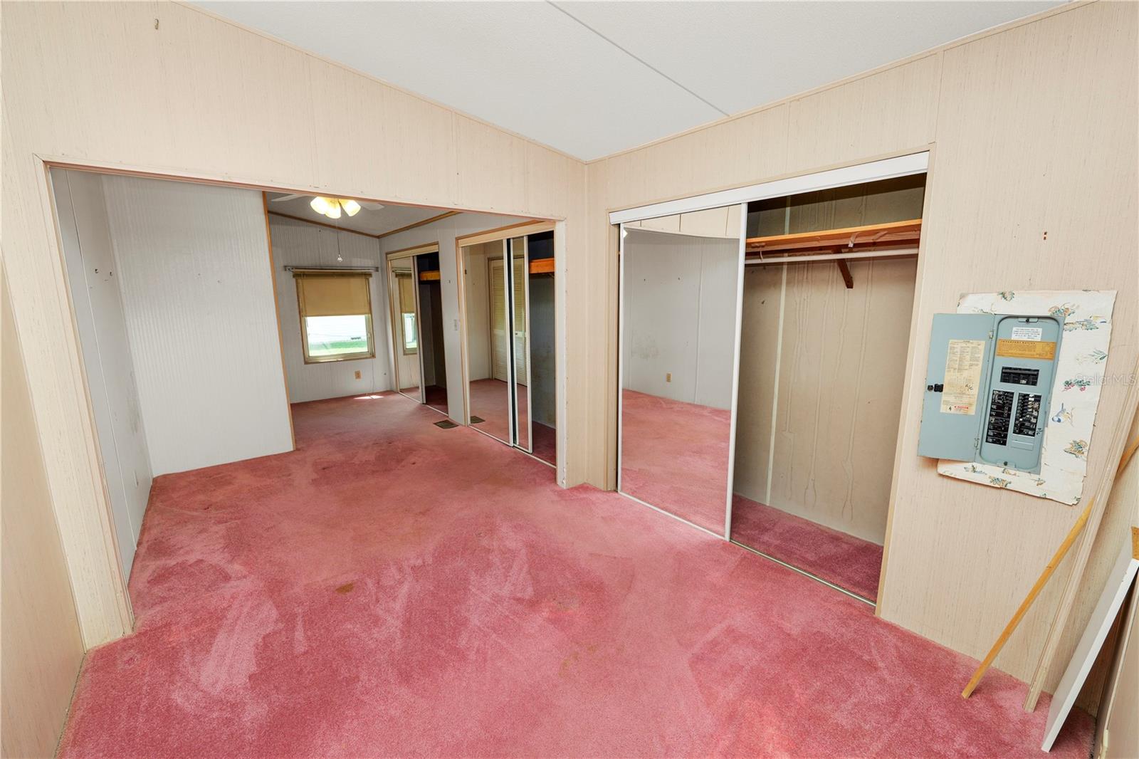 L4956160 Property Photo