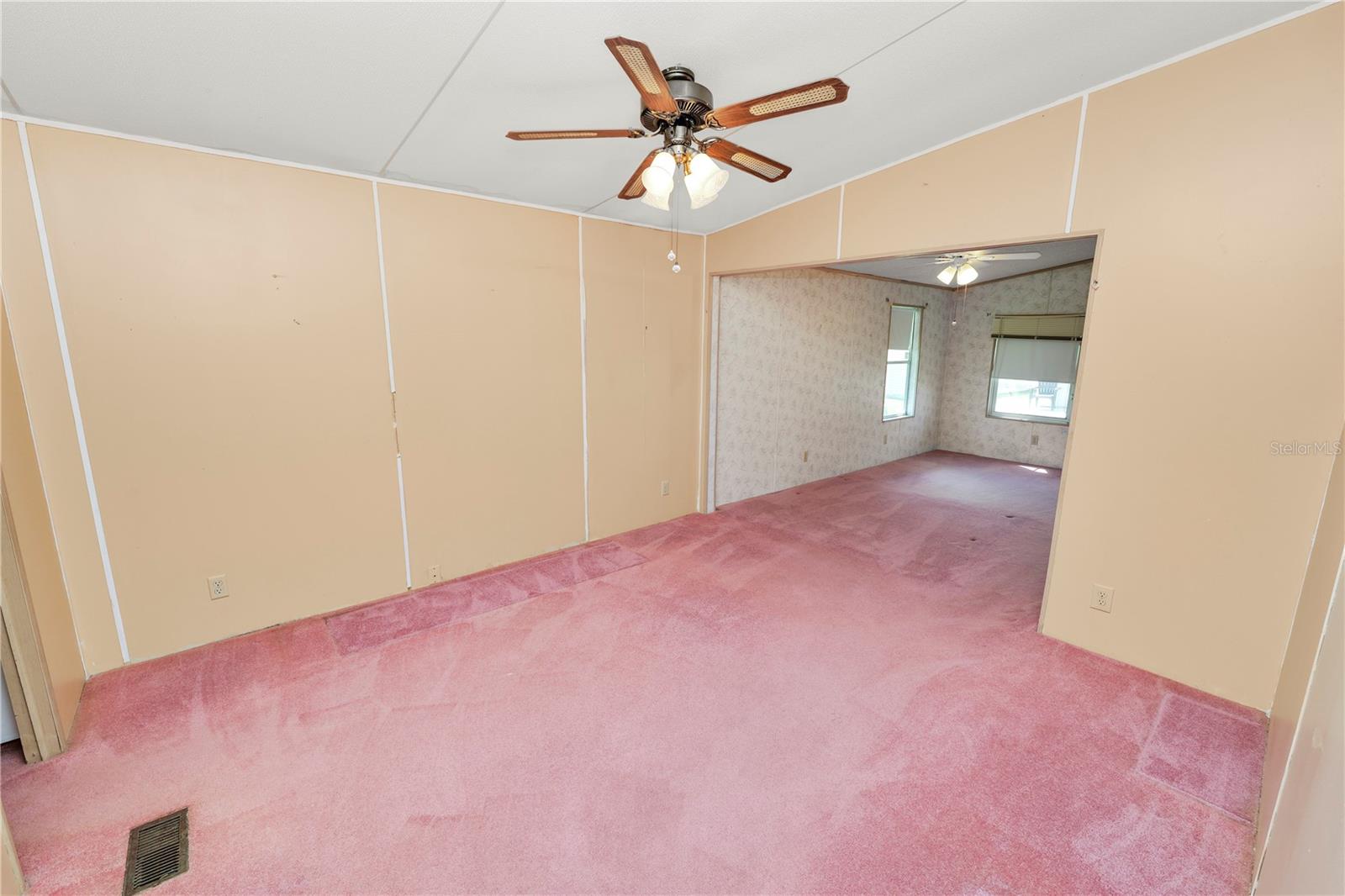 L4956160 Property Photo