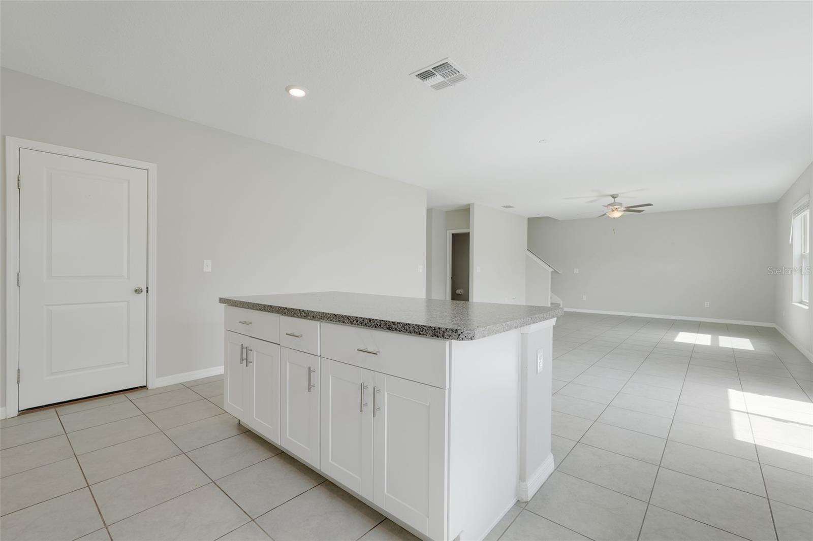 4250 SALT SPRINGS LN, LAKELAND, FL, 33811