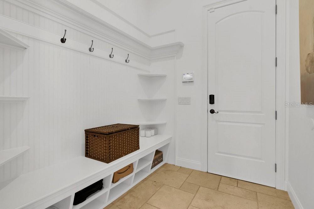 9204 TIBET POINTE CIR, WINDERMERE, FL, 34786