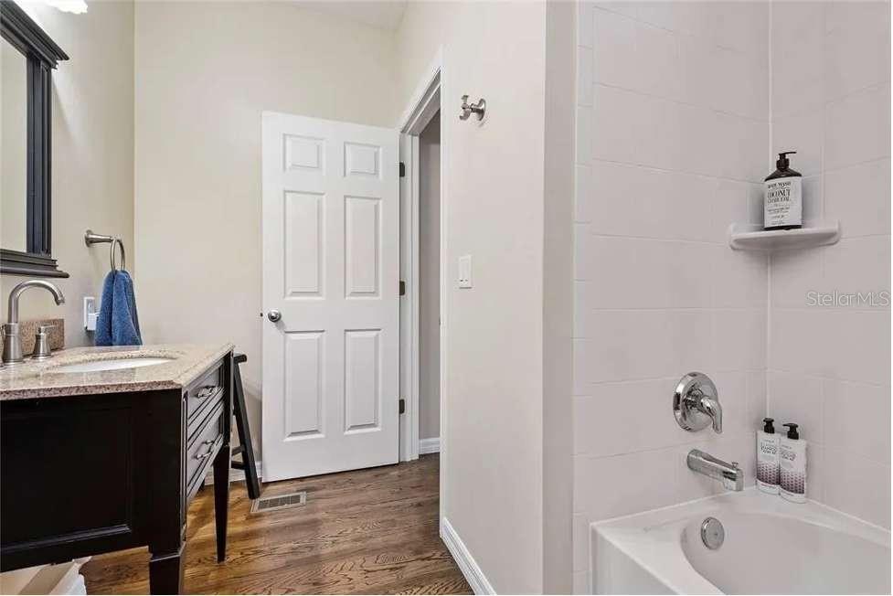 515 LAKE AVE, ORLANDO, FL, 32801