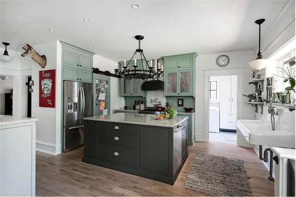 515 LAKE AVE, ORLANDO, FL, 32801