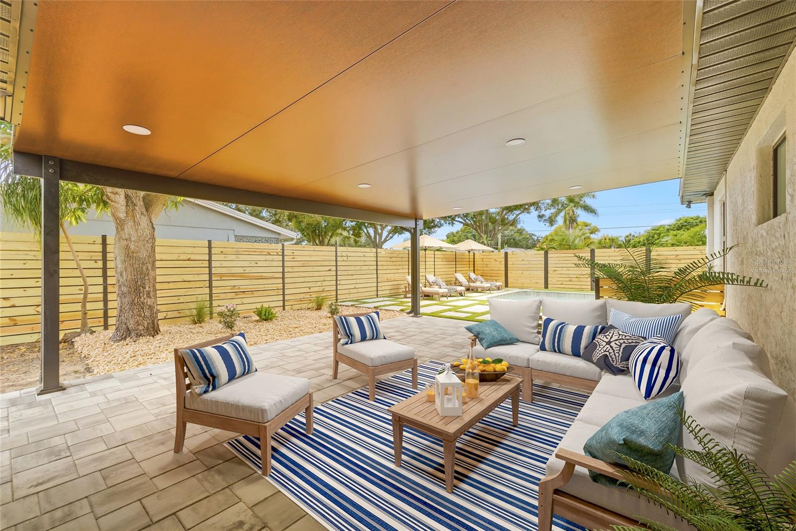 6196 44TH AVE N, KENNETH CITY, FL, 33709