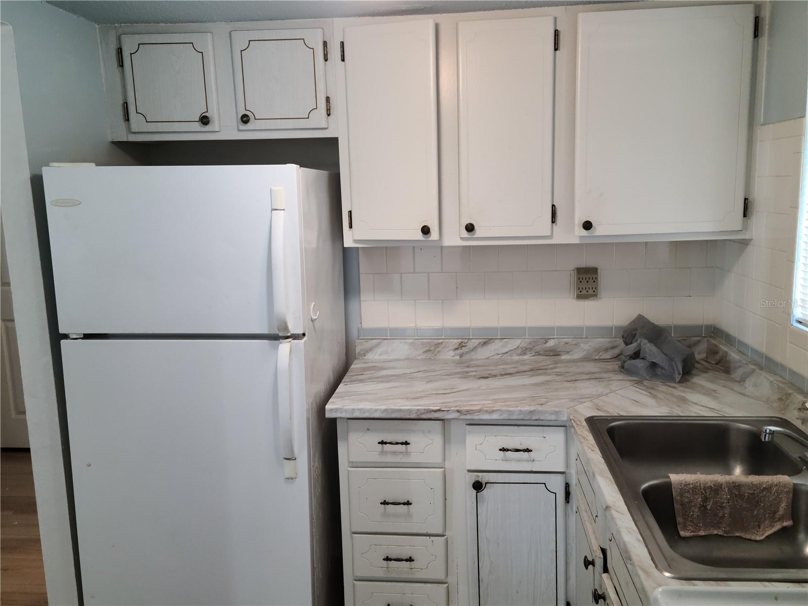 A4666427 Property Photo