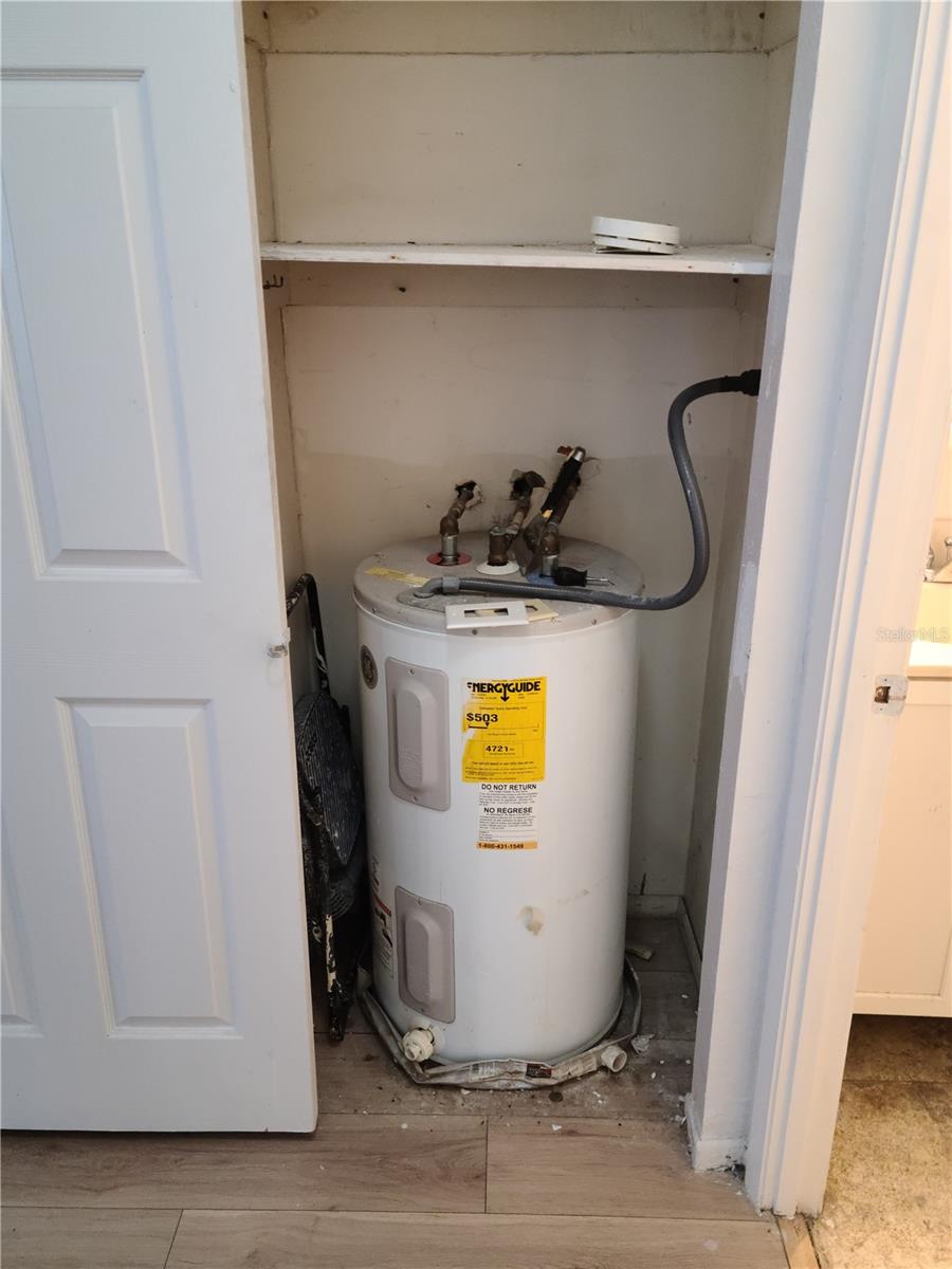 A4666427 Property Photo