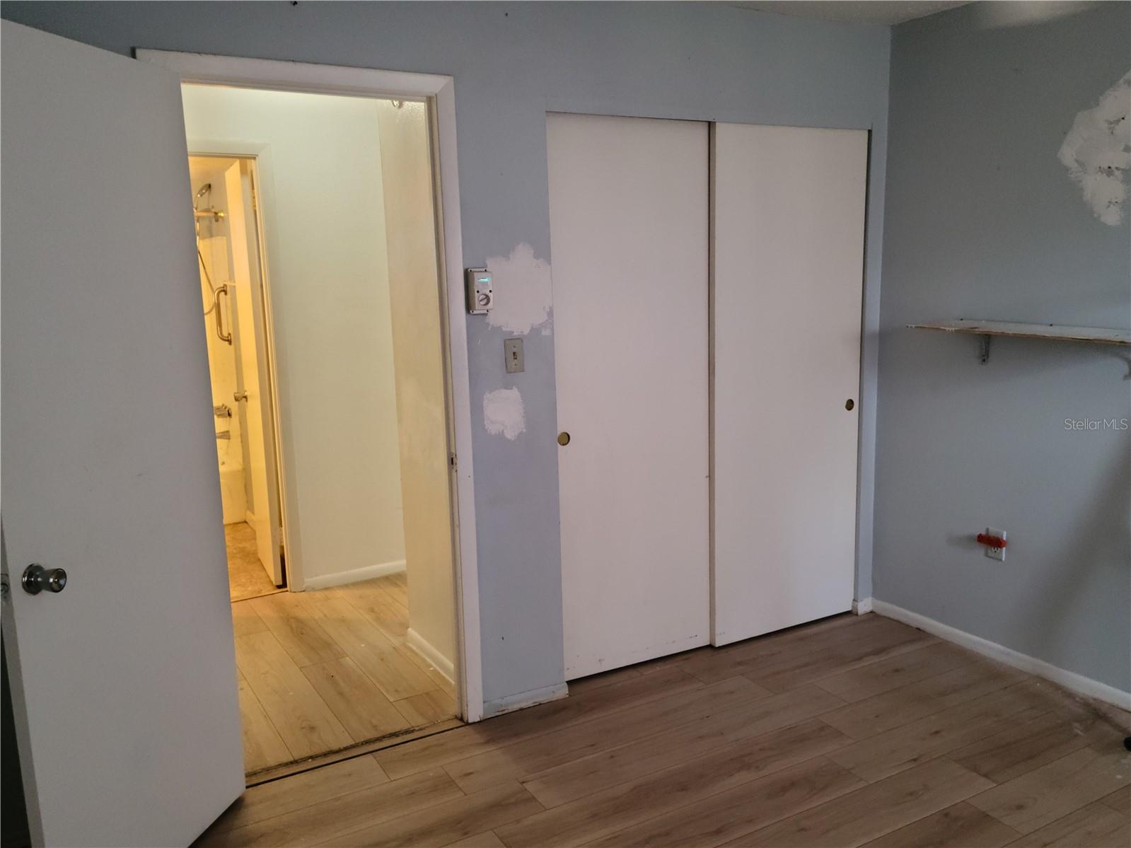 A4666427 Property Photo