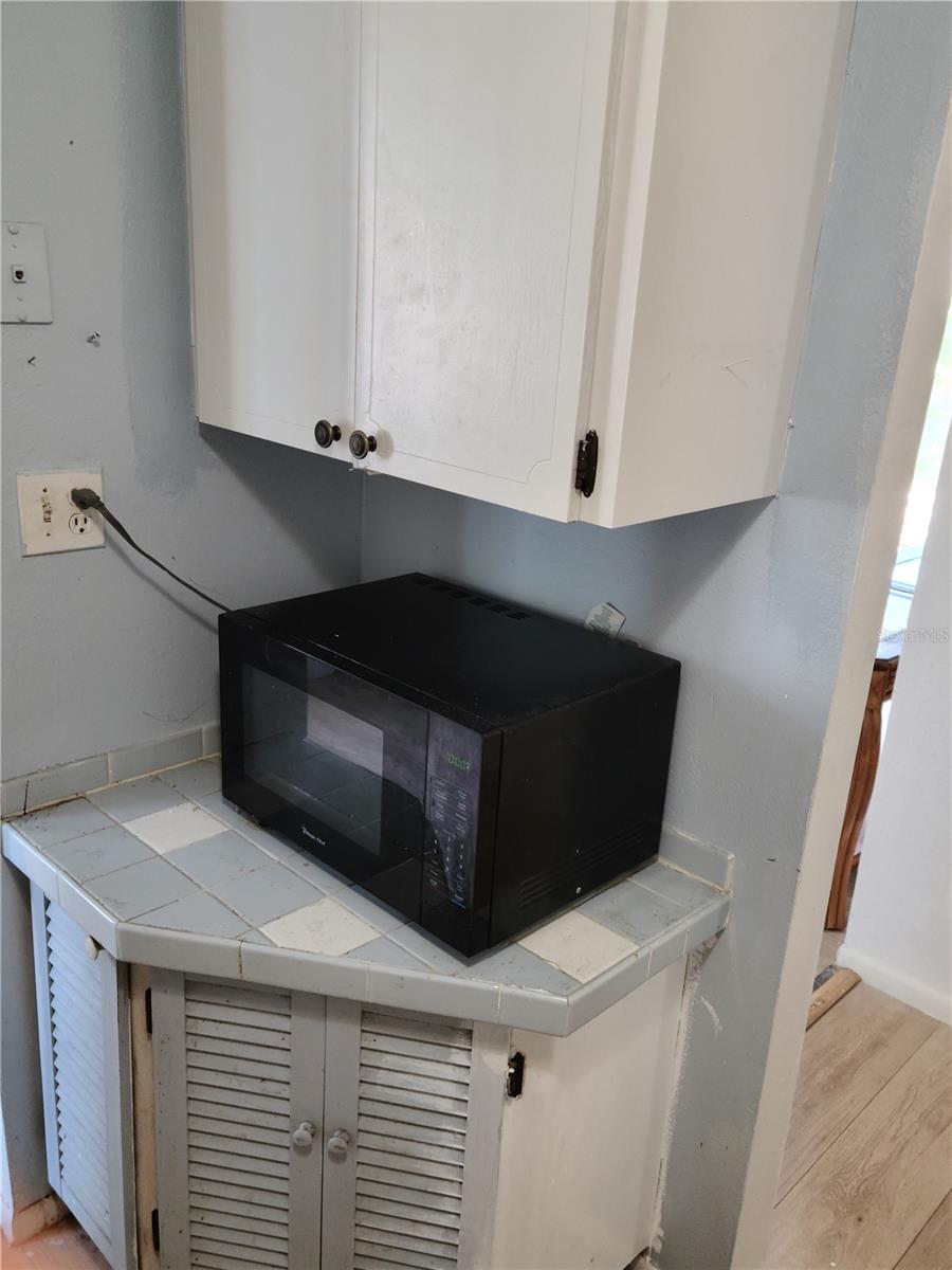 A4666427 Property Photo