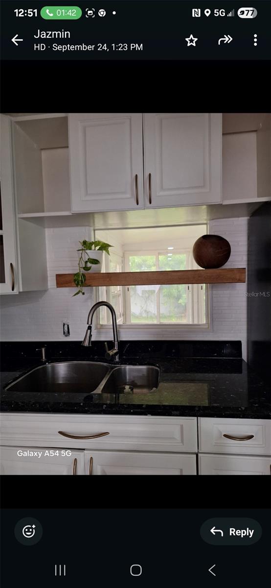 O6347732 Property Photo