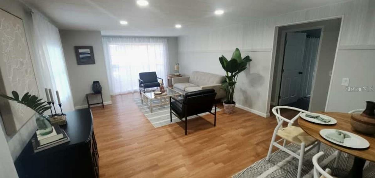 O6347732 Property Photo