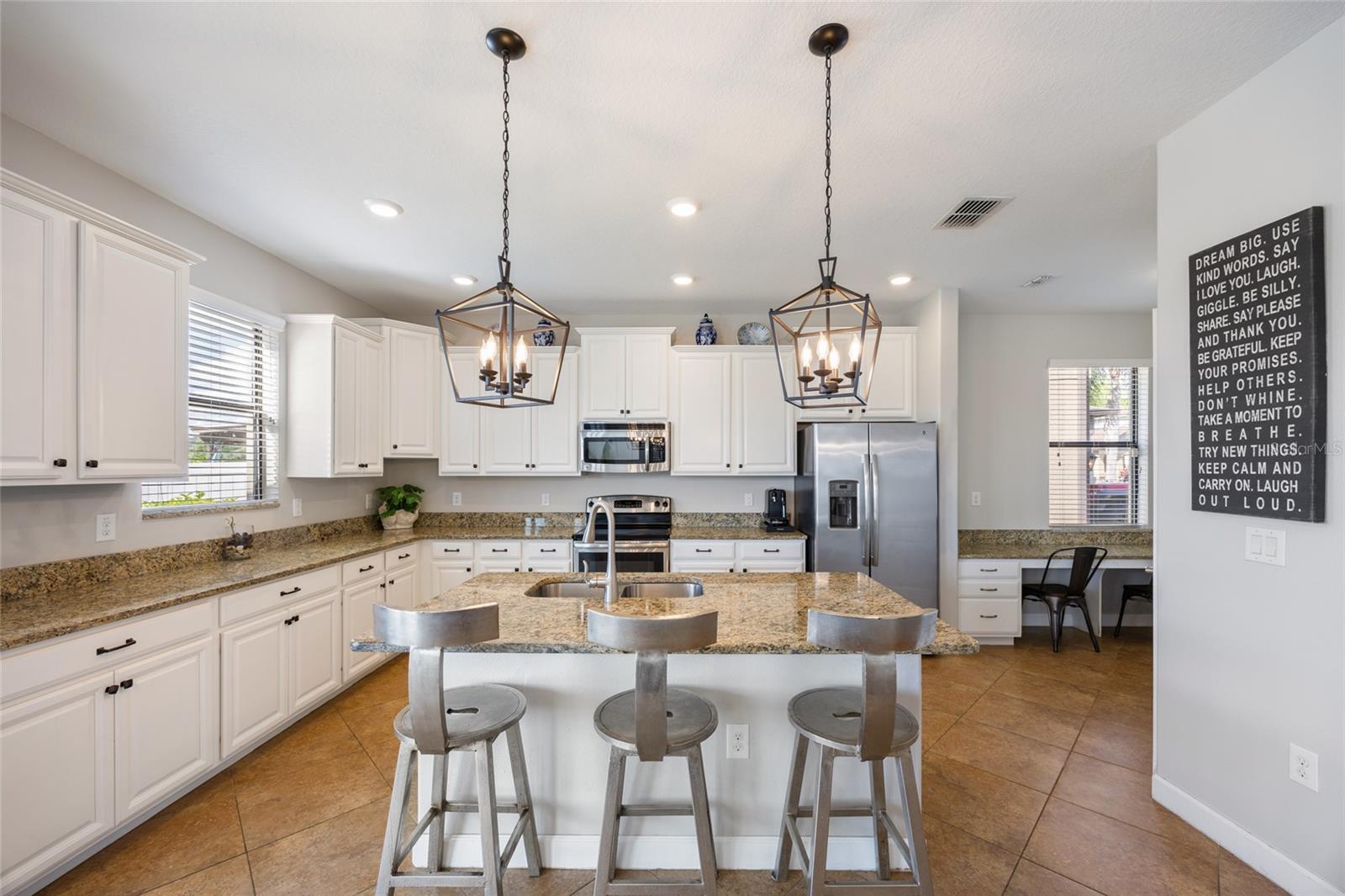 19421 PADDOCK VIEW DR, TAMPA, FL, 33647