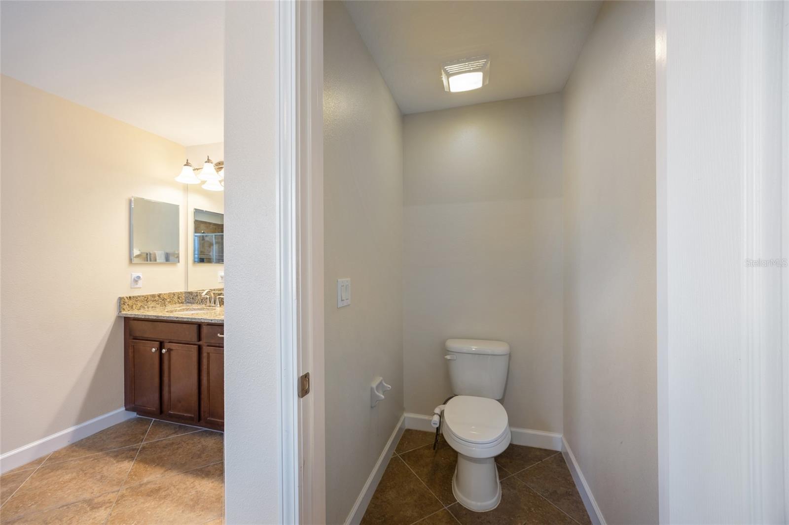 19421 PADDOCK VIEW DR, TAMPA, FL, 33647