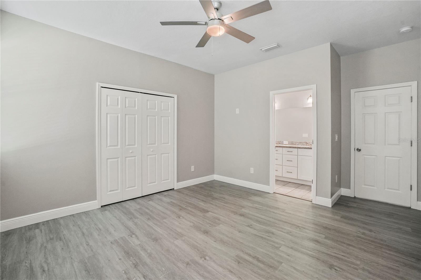 2922 W CHESTNUT ST, TAMPA, FL, 33607