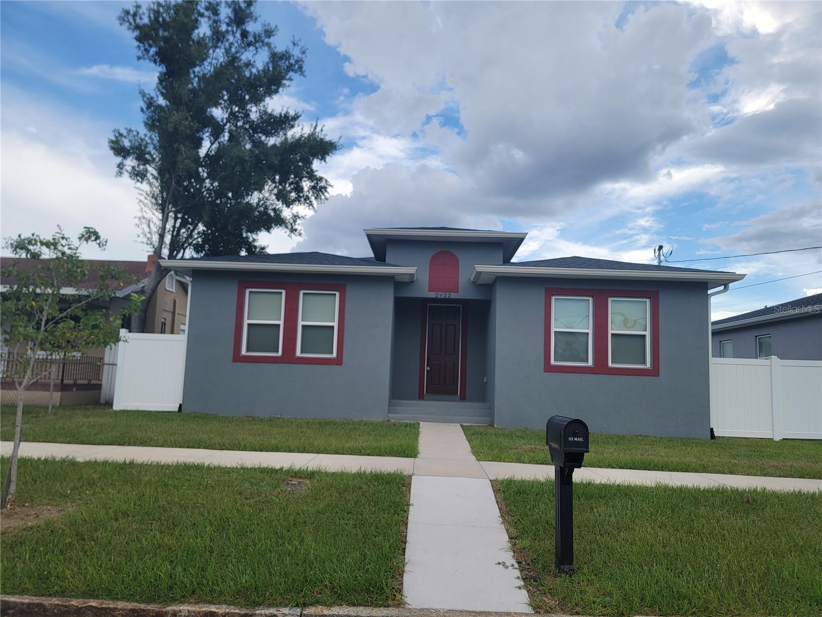 2922 W CHESTNUT ST, TAMPA, FL, 33607