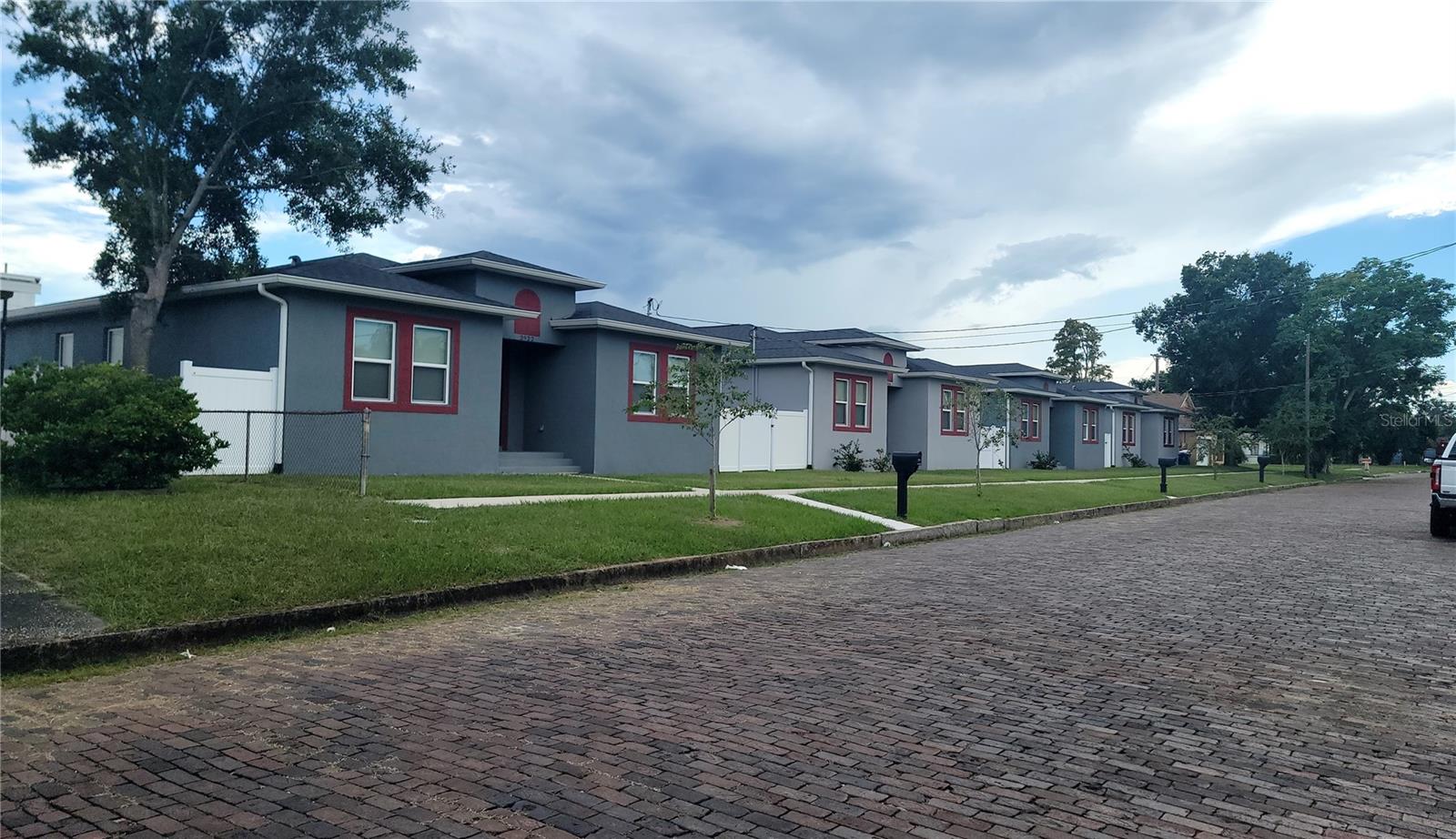 2922 W CHESTNUT ST, TAMPA, FL, 33607